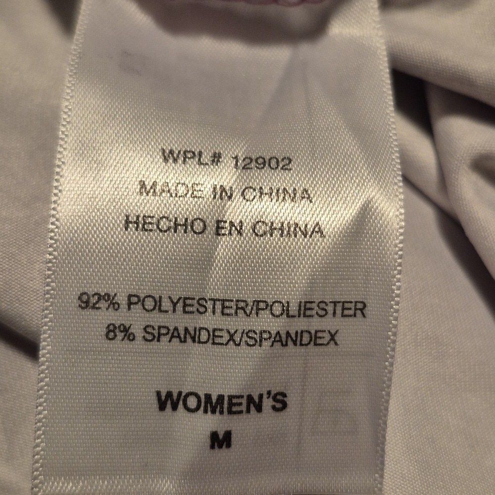 The American Outdoorsman women's Medium sun protected 1/2 zip suntee NEW Fuchsia - Picture 8 of 8